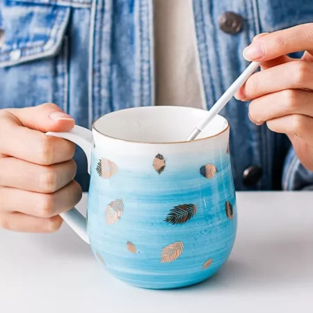 كوب من السيراميك