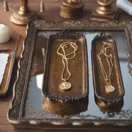 صواني تقديم مذهبه طراز فكتوري