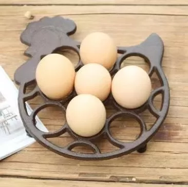 استاند حامل بيض من المعدن دجاجة