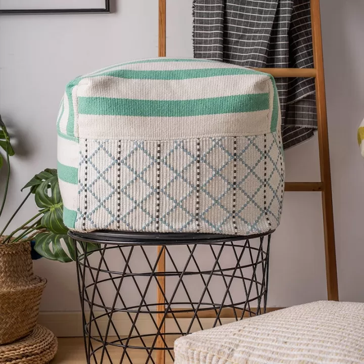 كنب بوف بعدة الوان انيقه - الصورة 2