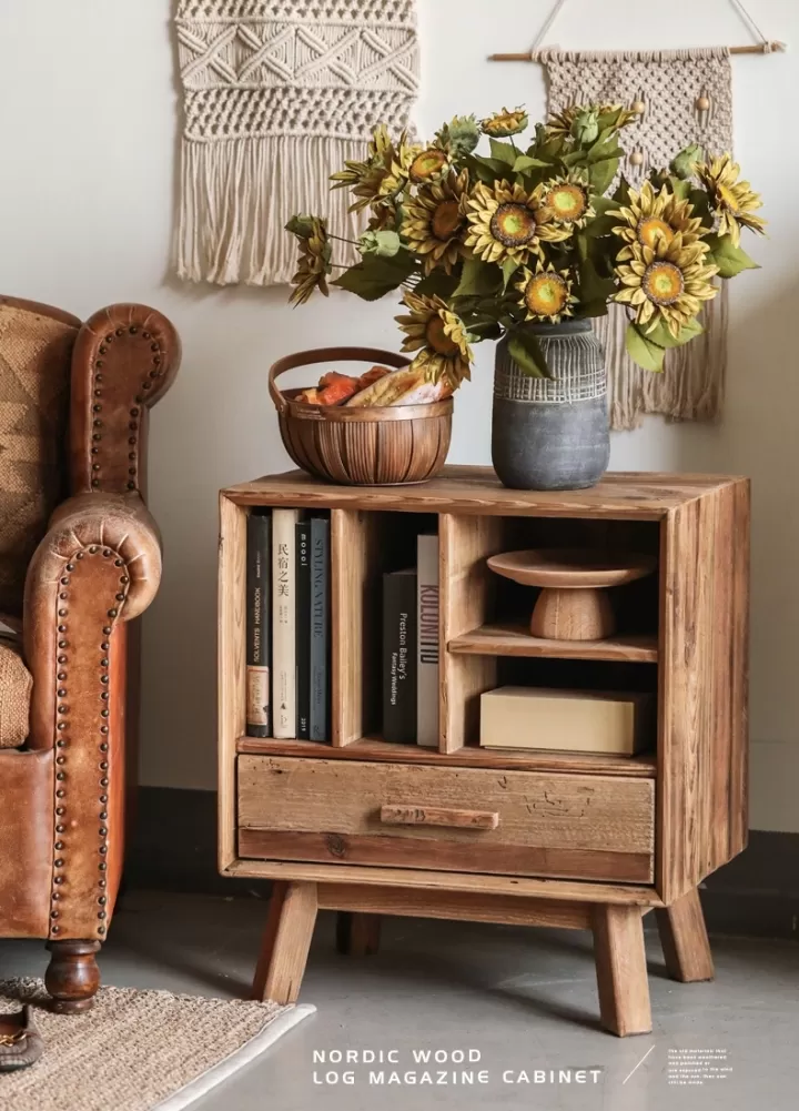 كومدينا خشبية ريفية من خشب الصنوبر مع رفين بالعرض ورفين طولي مفتوح ودرج - الصورة 4