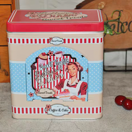 علبة معدنيه بفتحة من الامام