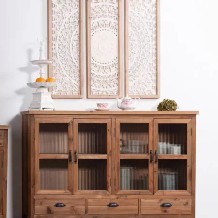 دولاب ريفي من خشب الصنوبر بثلاثة ادراج و اربع ابواب من الزجاج- مثالي للمداخل أو ركن القهوة