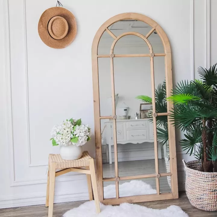 مرايا باطارات خشبية